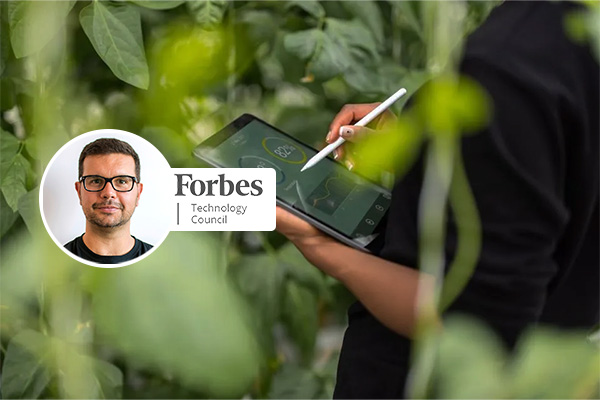 Forbes logo with Fabio 22.4