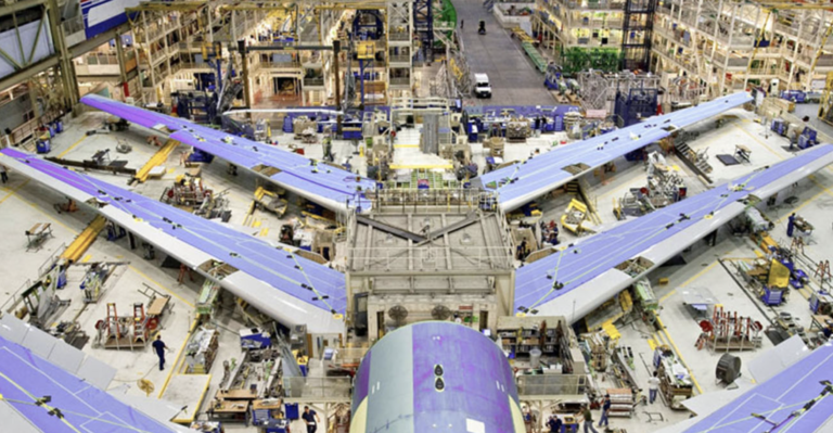Aircraft manufacturing process with Quuppa colors